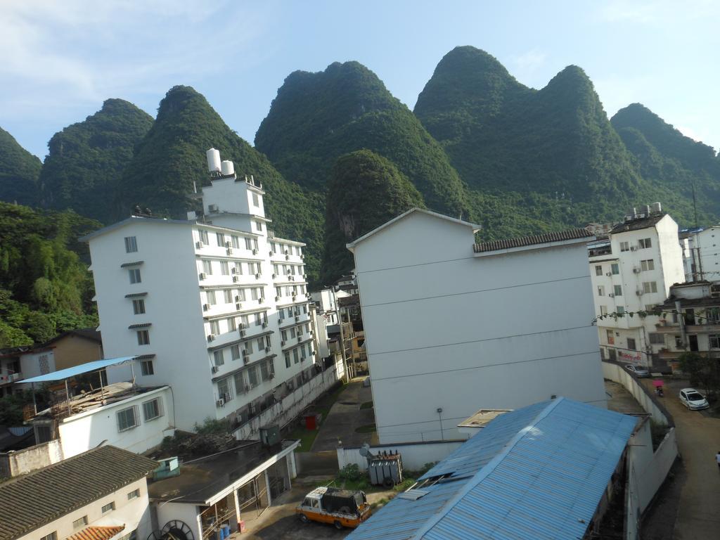 Yangshuo Travellers Land Youth Hostel Extérieur photo